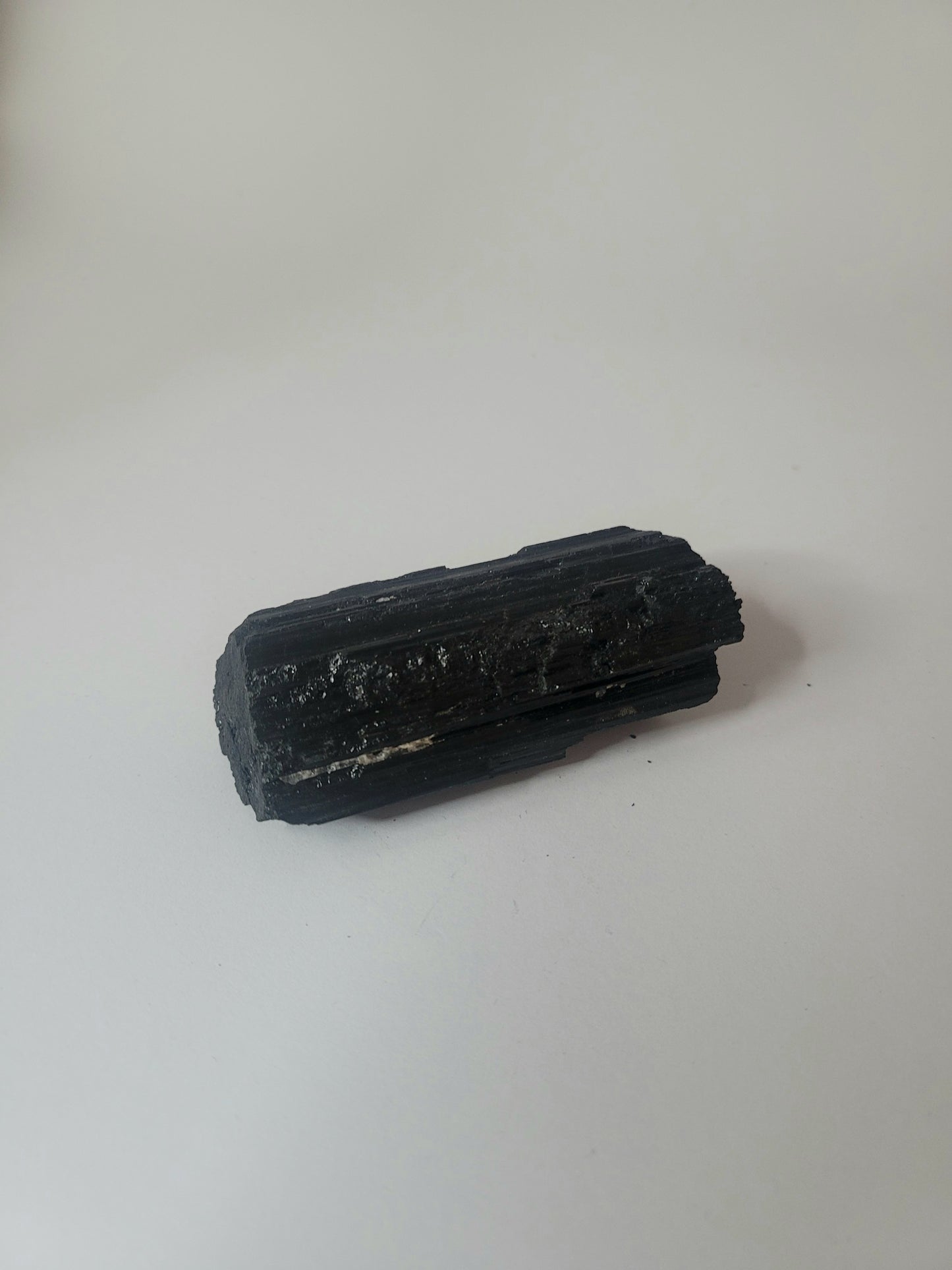Turmalina Negra en Bruto